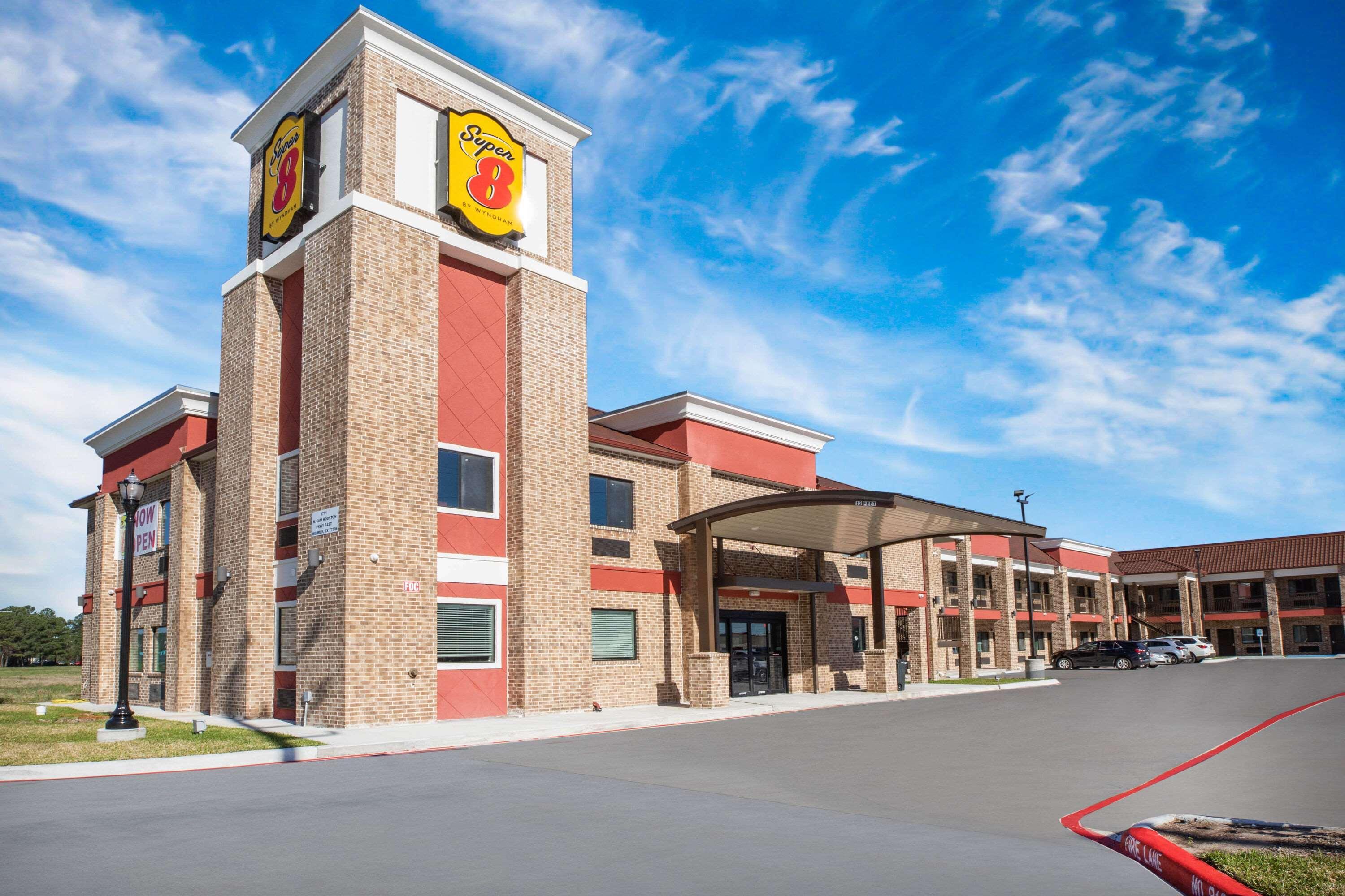 Super 8 By Wyndham Humble Houston Fallcreek Екстер'єр фото